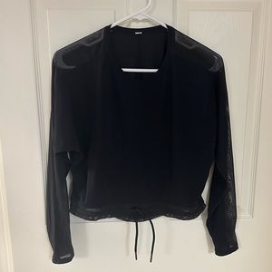 Womens Lululemon long sleeve Mesh Tie waist top. Black size 2.